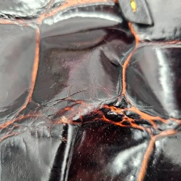 Dooney & Bourke Bag  Croco Embossed Leather  Handbag Purse J26917468 - Picture 16 of 16